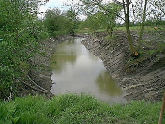 Dredging at Stonepitts